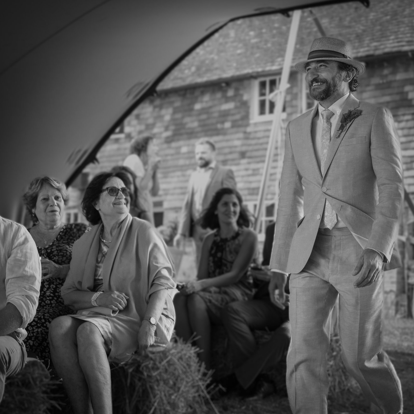 AW-Carousel-square-015-2019